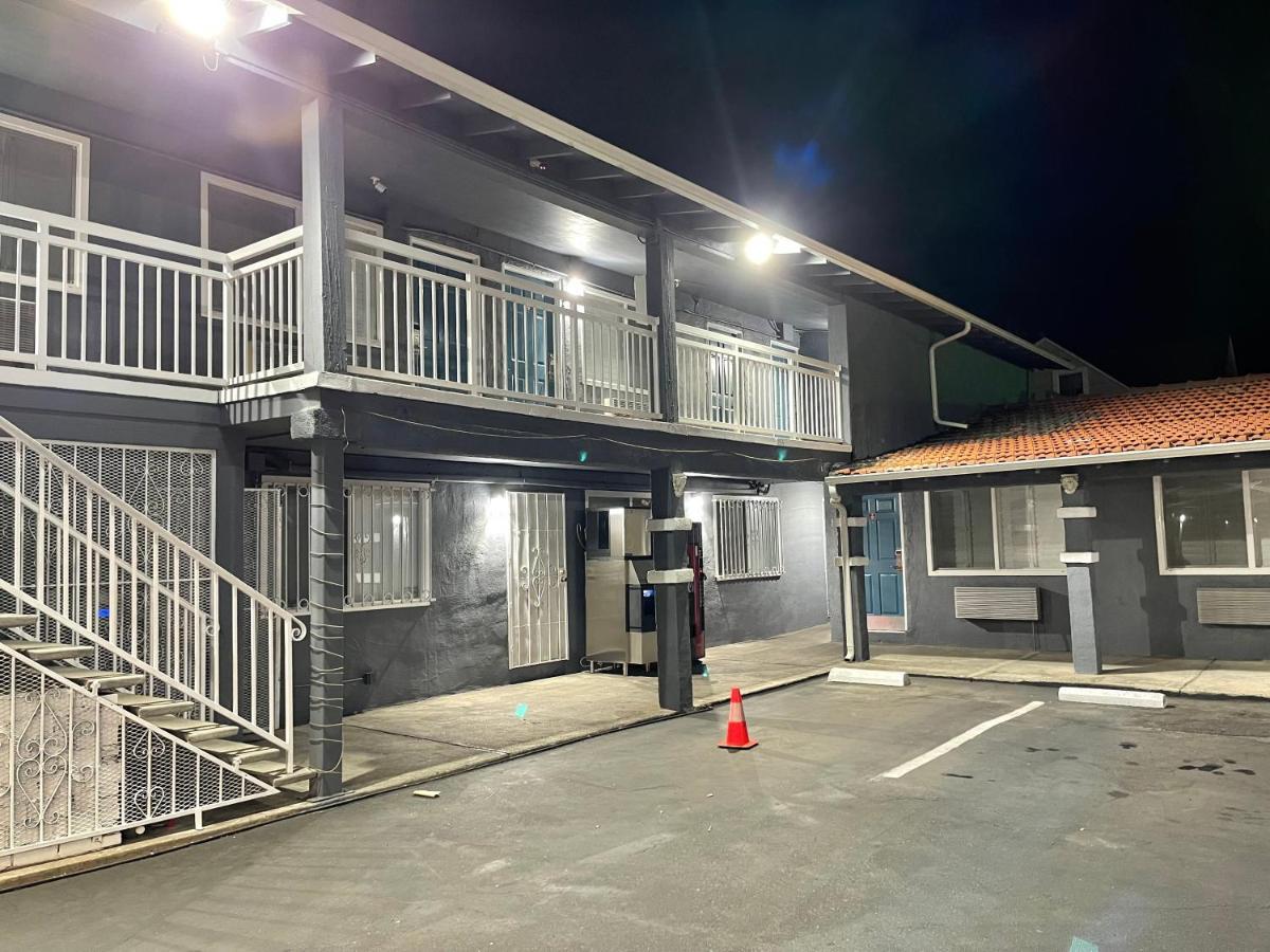 The Oaks Motel Oakland Exterior photo